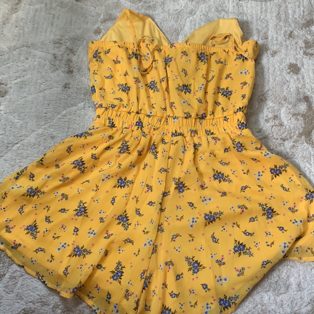 Trixxi brand new summery dress romper - Picture 2 of 5